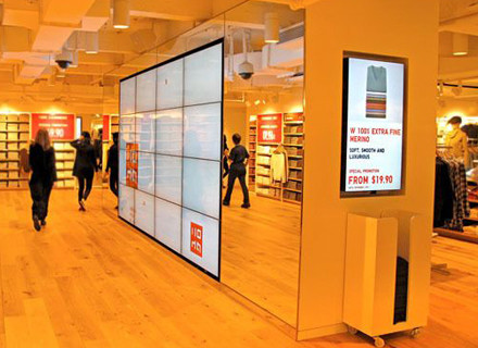 1.7mm Bezel 4k 55 polegadas LG BOE SAMSUNG LG LCD Video Wall Display 700 Cd/M2 3,5mm 0,88mm